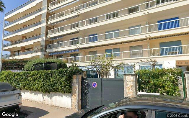 Façade : 158 boulevard Eugene Gazagnaire 6400 Cannes, Cannes