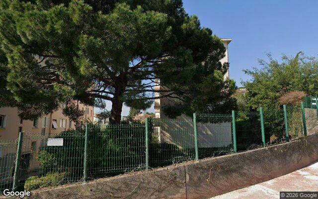 Façade : 33 avenue Sainte-Marguerite 6150 Cannes, Cannes
