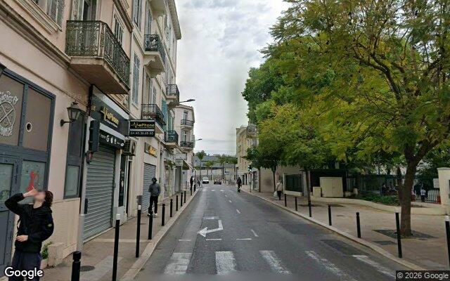 Façade : 37 rue du Docteur Calmette 6400 Cannes, Cannes